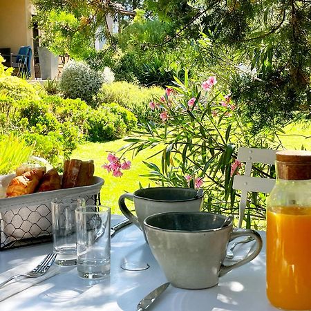 Mas Des Marguerites Bed and Breakfast Maussane les Alpilles Εξωτερικό φωτογραφία