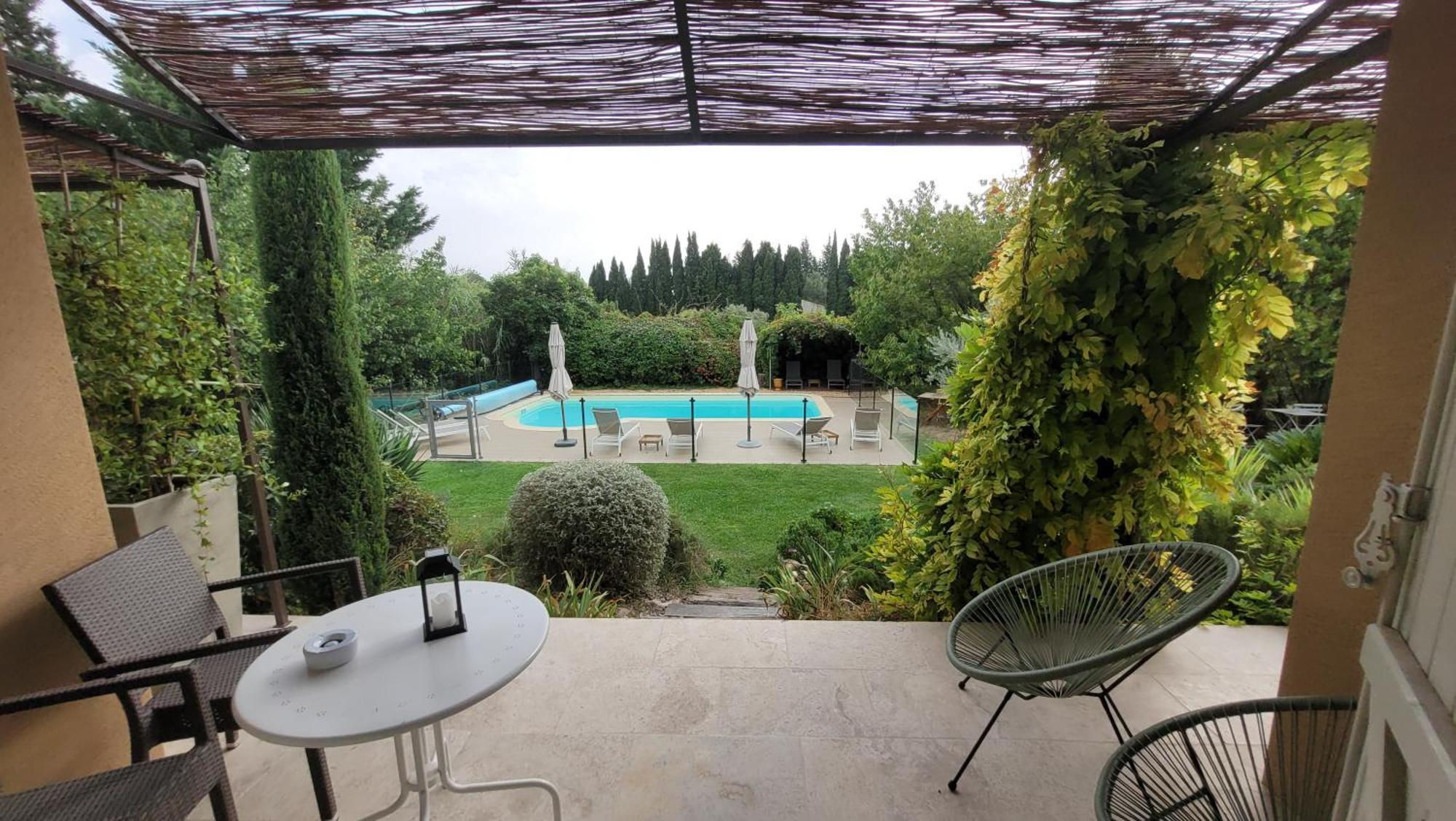 Mas Des Marguerites Bed and Breakfast Maussane les Alpilles Εξωτερικό φωτογραφία